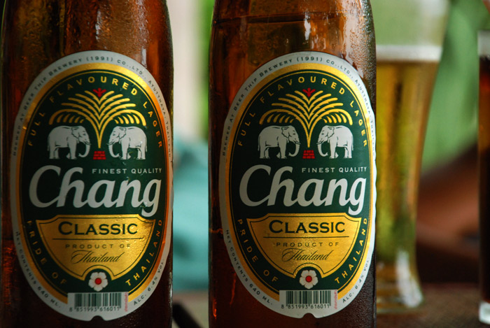 Bière Chang typique de Thaïlande - Crédit : lionelg.be